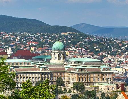 Exploring Hungary's Vibrant ‍Capital City, Budapest