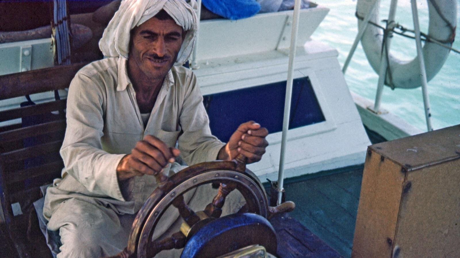 History of Kuwait: From pearl diving to oil riches